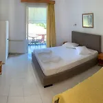 Filoxenia Kontogiannis Апартаменты